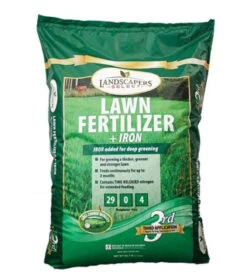 Landscaper's Select Slow-Release Lawn Fertilizer + Iron 15M - 46.5 Lb.